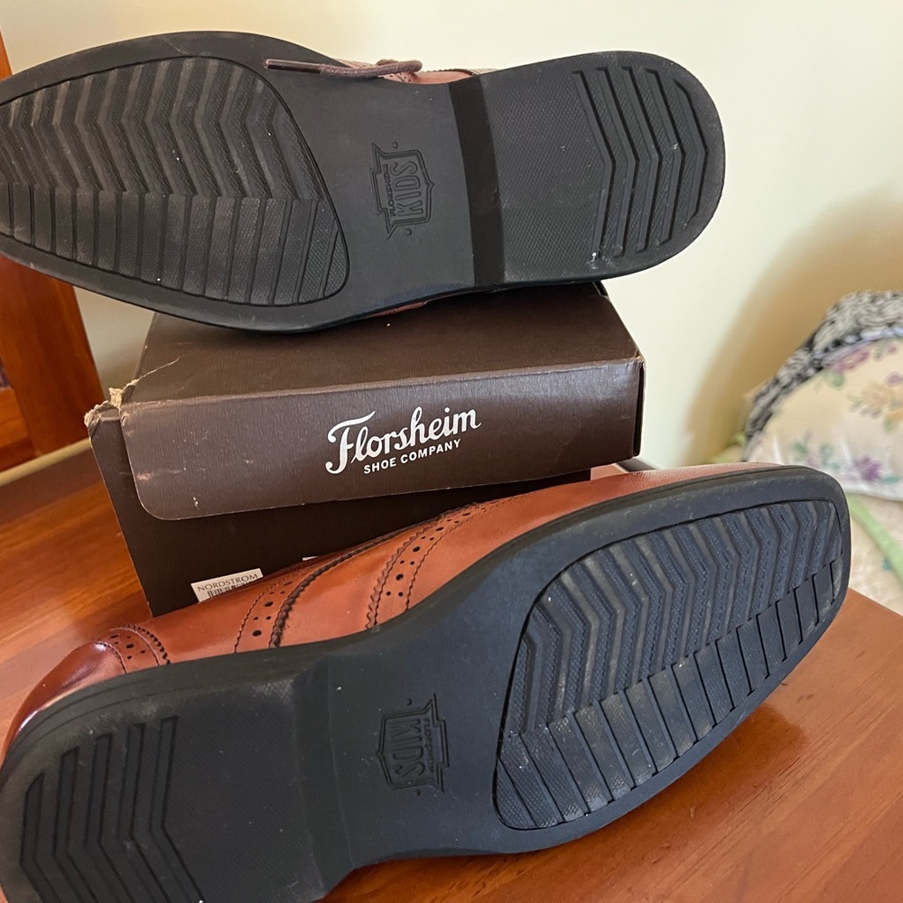 Florsheim Dress Shoes Boys - Picture 3 of 5
